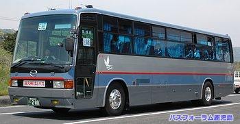南九州観光バス＋正面に日野のＨマーク