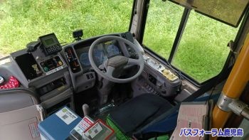 運転席