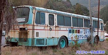 おしゃか後ろ姿