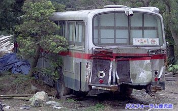 おしゃか後ろ姿