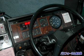 運転席