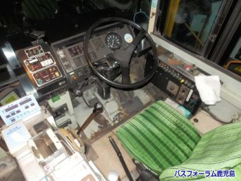 運転席